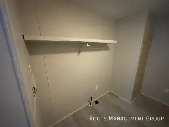 1009 W Bonny Doon Ln - Photo 5 of 16