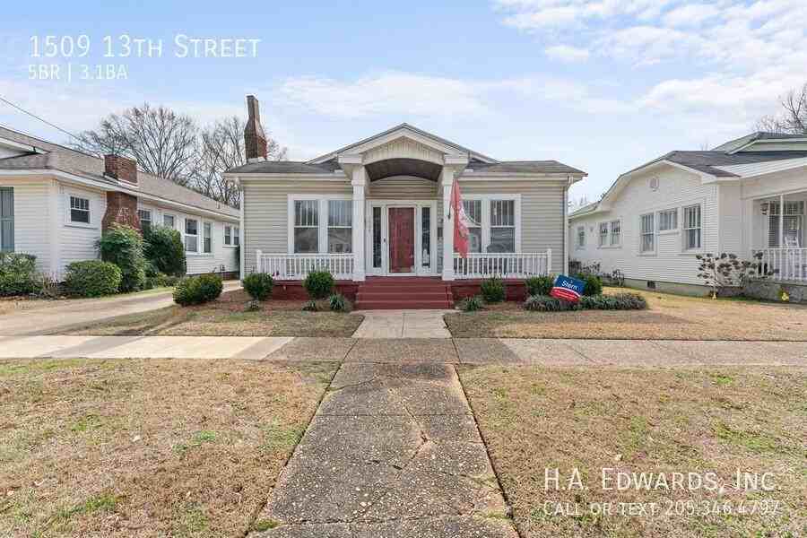1509 13th St - Photo 6 of 45