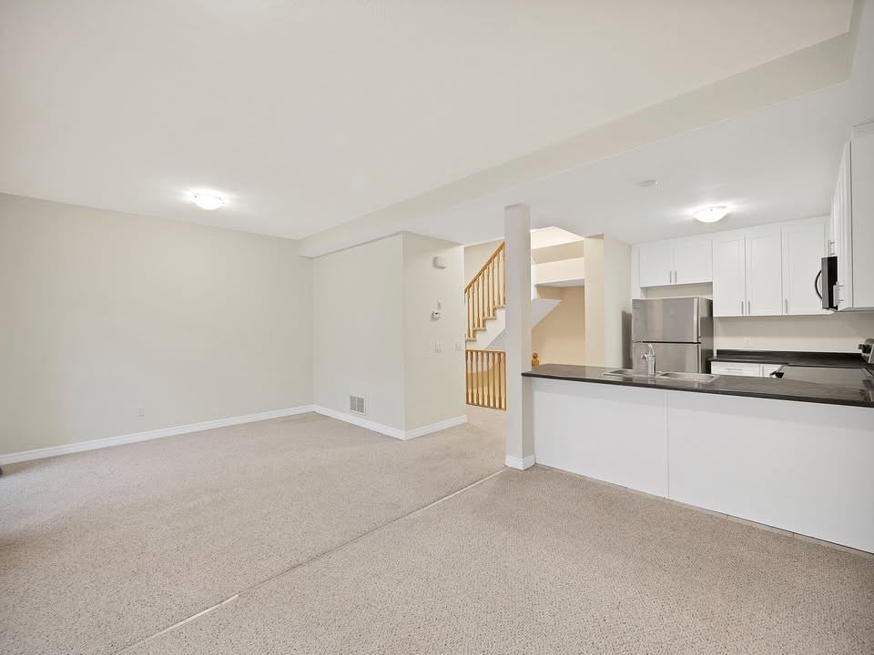 77 Diana Avenue - Photo 7 of 25