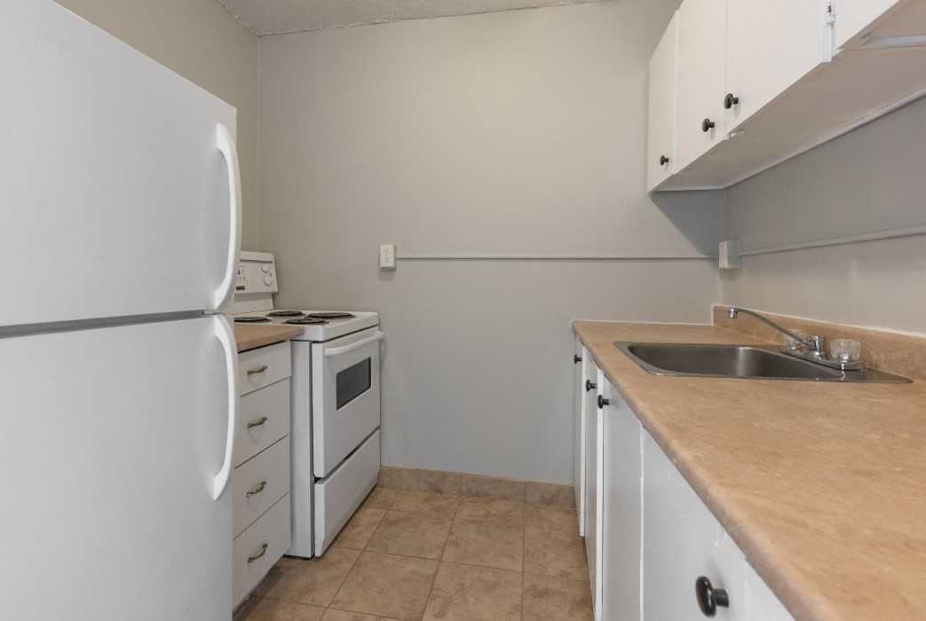 Ridgeway Towers - Photo 5 of 6