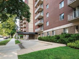 featured image of 5415 Victoria Rd