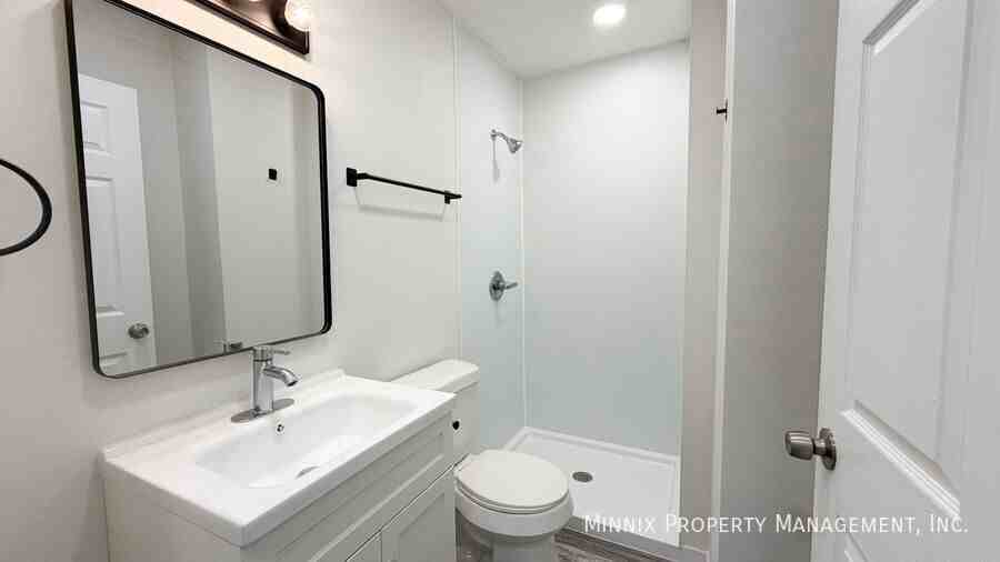 5438 40th St. - 5438 40th St. #11 - Photo 4 of 11