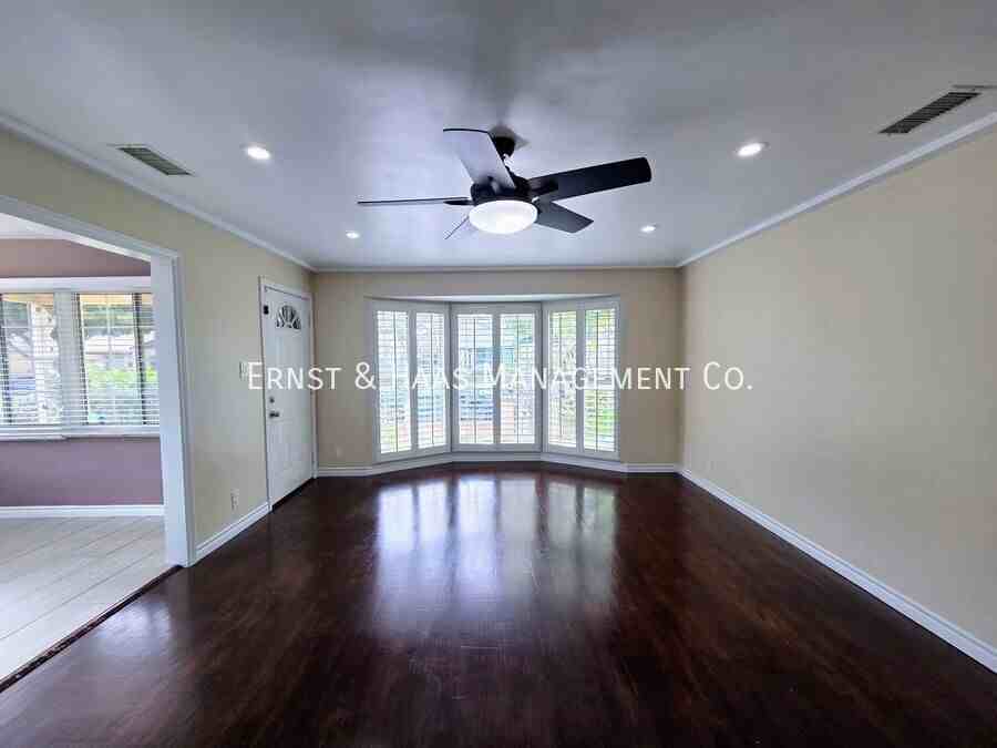 2160 San Francisco Ave - Photo 4 of 26