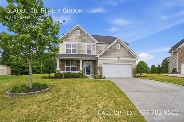 4376 Foxfield Ct