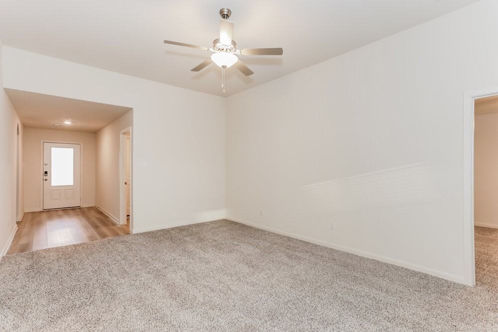 1456 Palamedes Dr - Photo 3 of 19