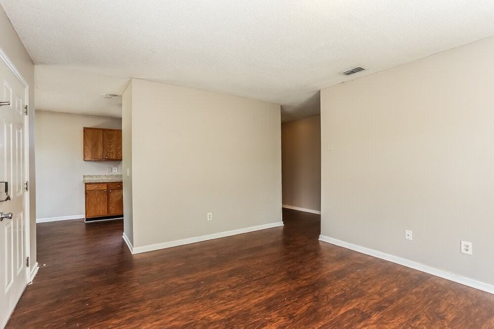2268 W 44th St - Photo 5 of 16