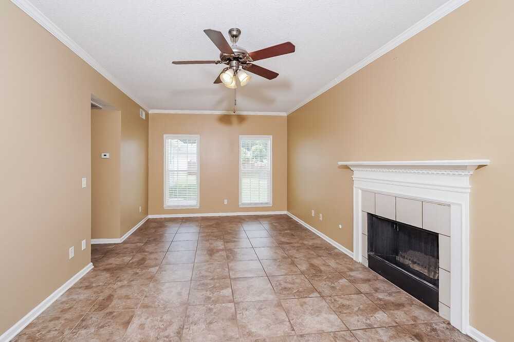 5505 Leighaven Way - Photo 3 of 25