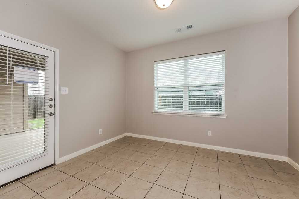 4144 Tower Ln - Photo 6 of 19