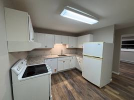 featured image of 236 Sewall St #3