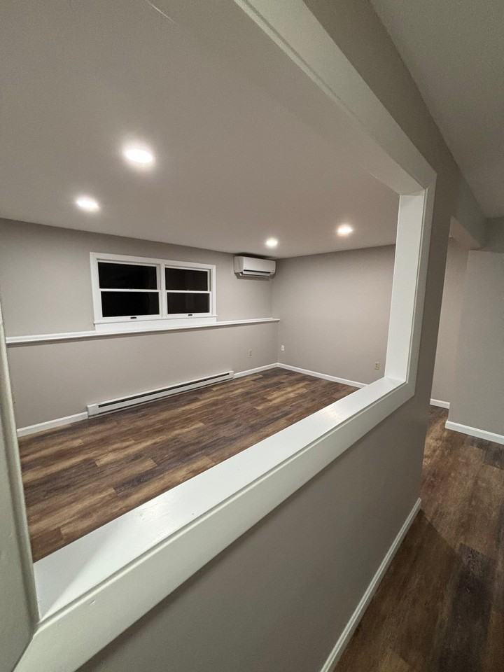 236 Sewall St #3 - Photo 2 of 11