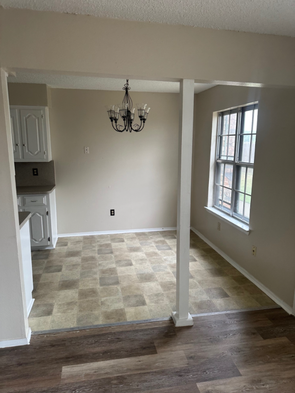 812 N 62nd St - Photo 5 of 8