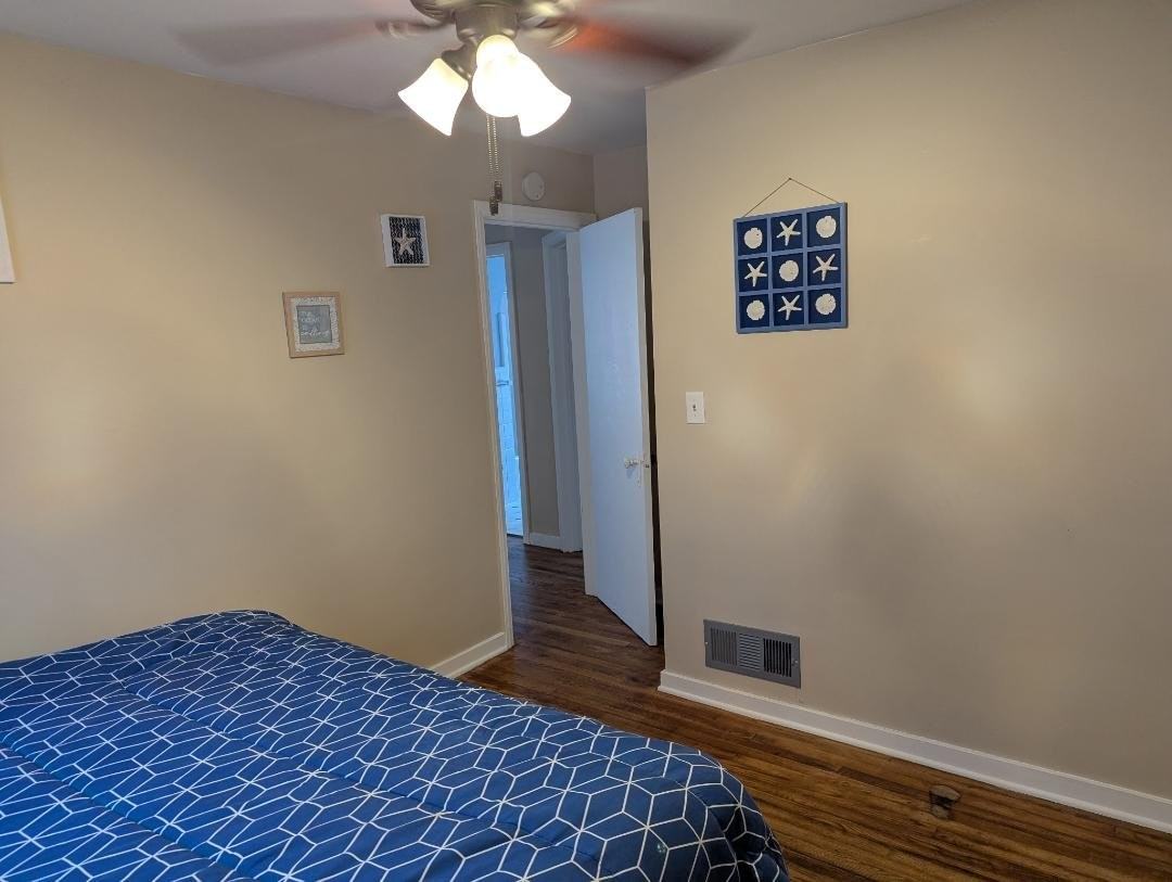 2121 Brenner St - Photo 6 of 10