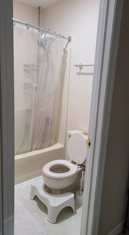 132 Sussex Dr - Photo 3 of 14