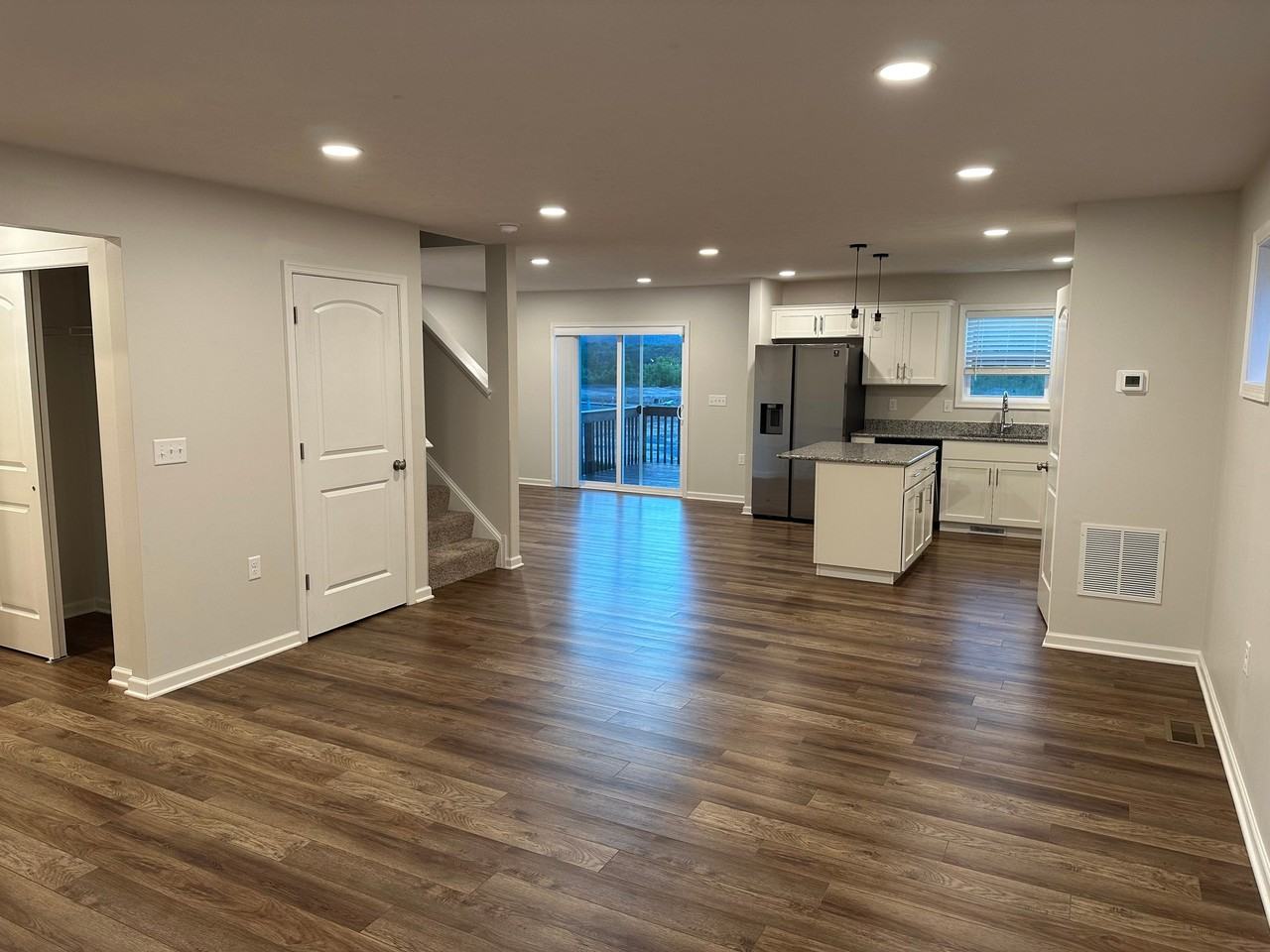 141 Caymus Dr - Photo 2 of 16