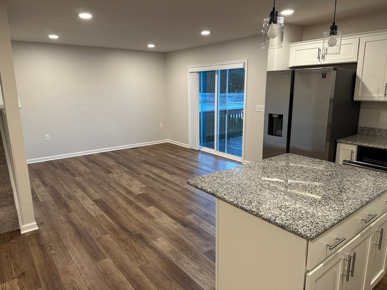141 Caymus Dr - Photo 5 of 16