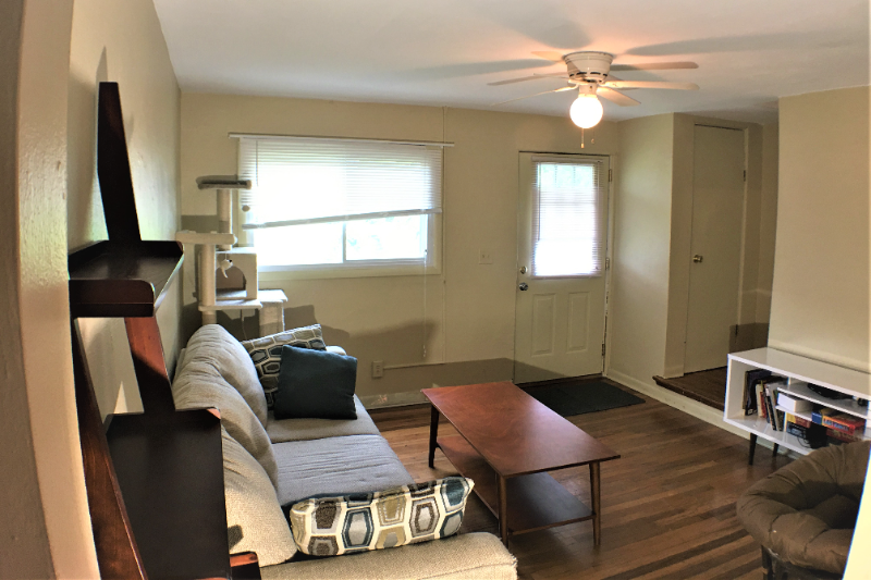 432 E 16th Ave - Photo 4 of 19