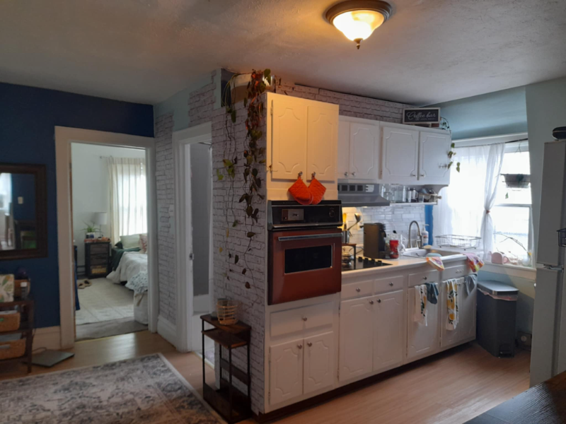 1608 W Broad St - Photo 2 of 6