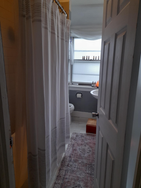 1608 W Broad St - Photo 6 of 6