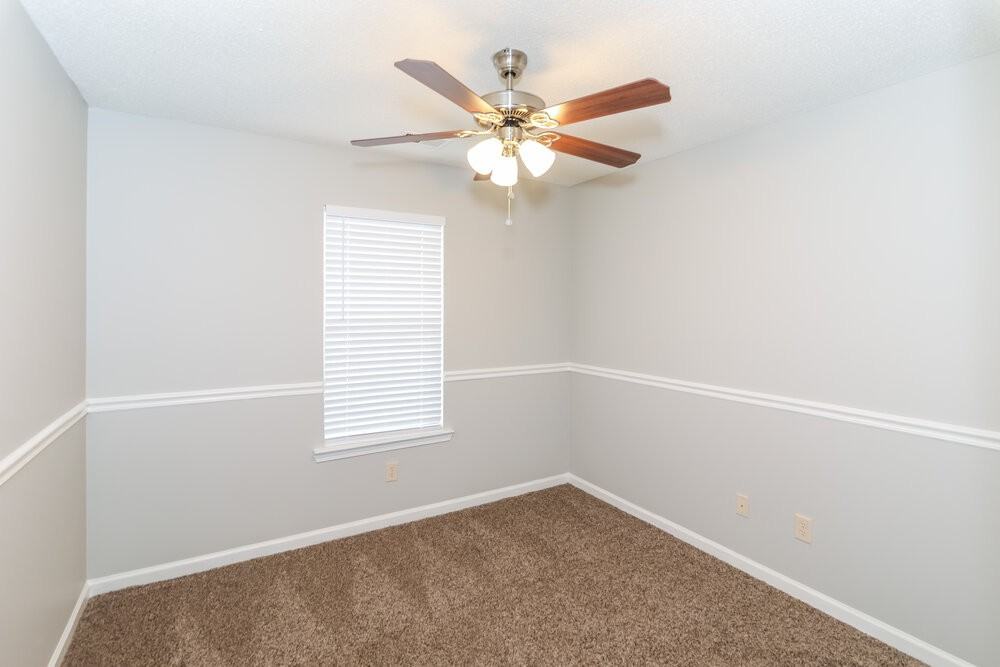 4506 Shadow Hollow Dr - Photo 6 of 15