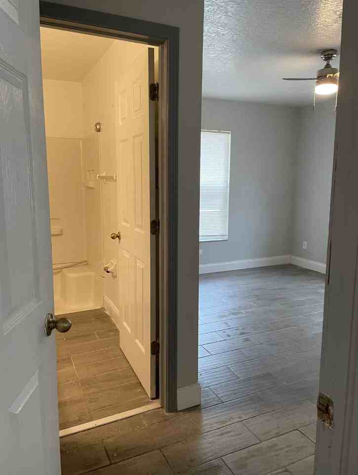 5226 Orange Ave #A - Photo 5 of 6