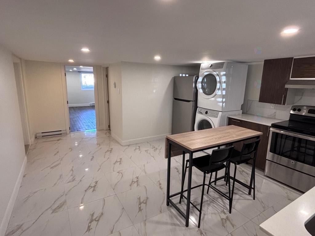 4702 Av Pierre-de Coubertin #A - Photo 7 of 13