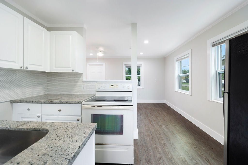 1883 Smith Dr #4 - Photo 4 of 25