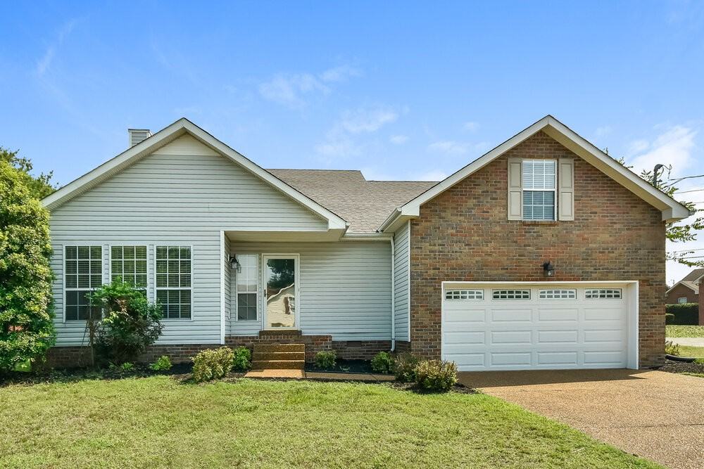 142 S Birchwood Dr