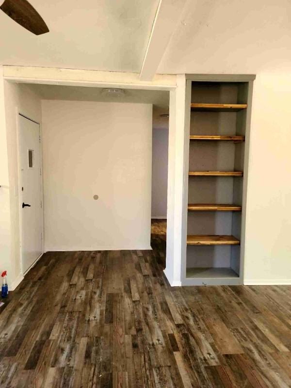4912 S Fairmont Ave - Photo 3 of 12