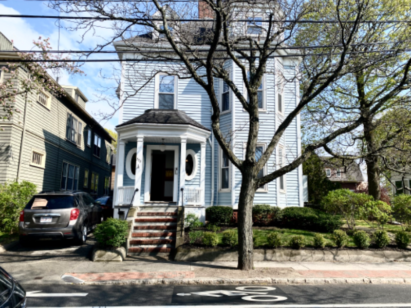 322 Brookline St #1
