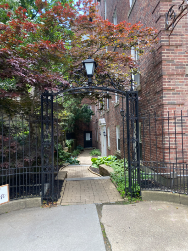 16 Chauncy St #H - Photo 3 of 9