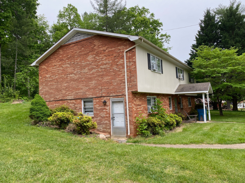 3362 3352, 3358,Normandy Park #C2 - Photo 2 of 20