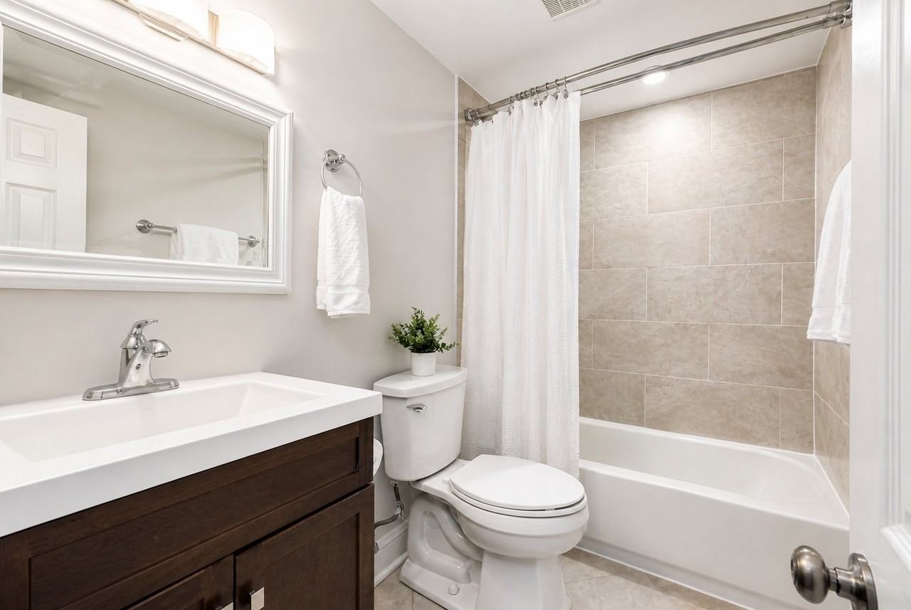 3576 13th St Nw #B - Photo 7 of 11