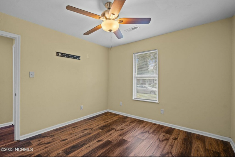 2603 Mcclammy St #1 - Photo 3 of 10