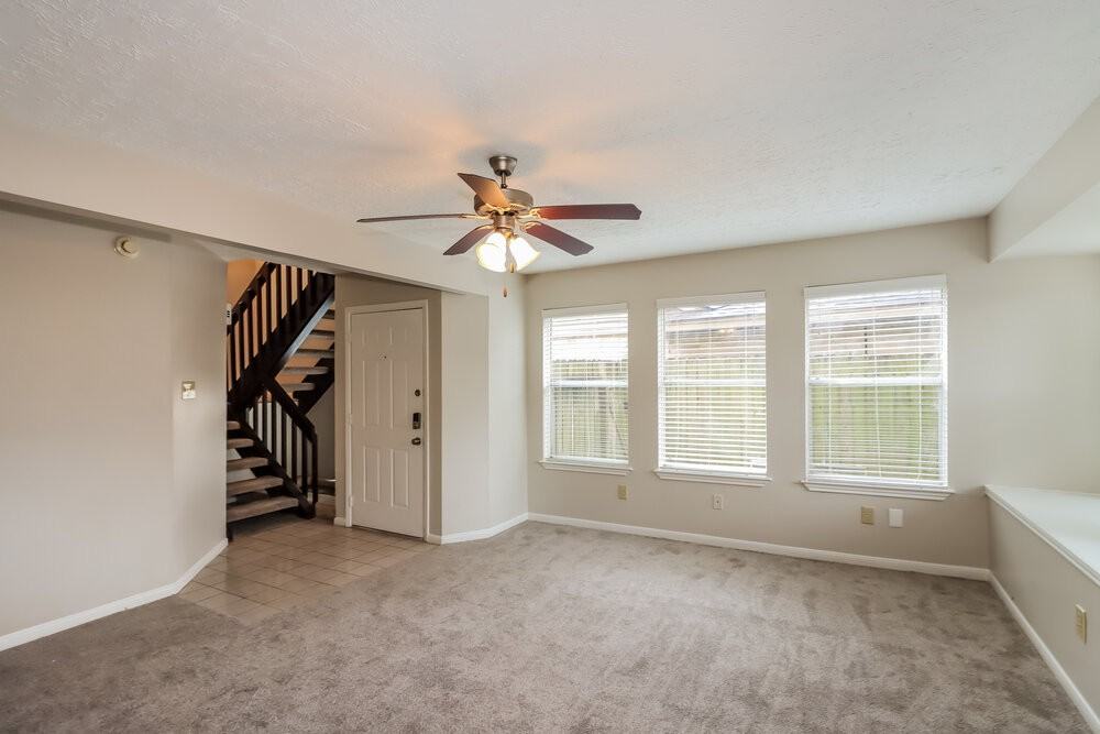 16602 Quiet Trail Dr - Photo 5 of 20