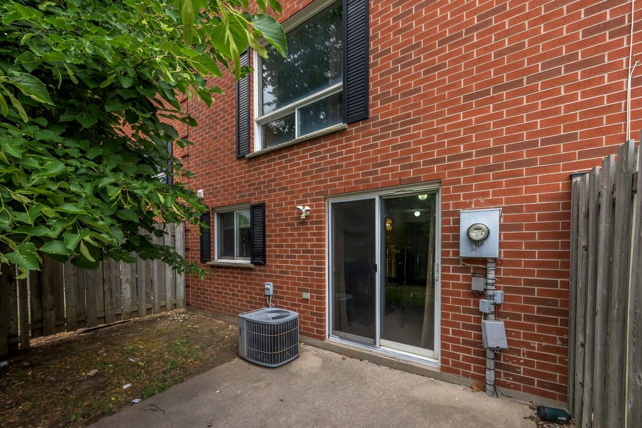 190 Fleming Drive #38 - Photo 5 of 9