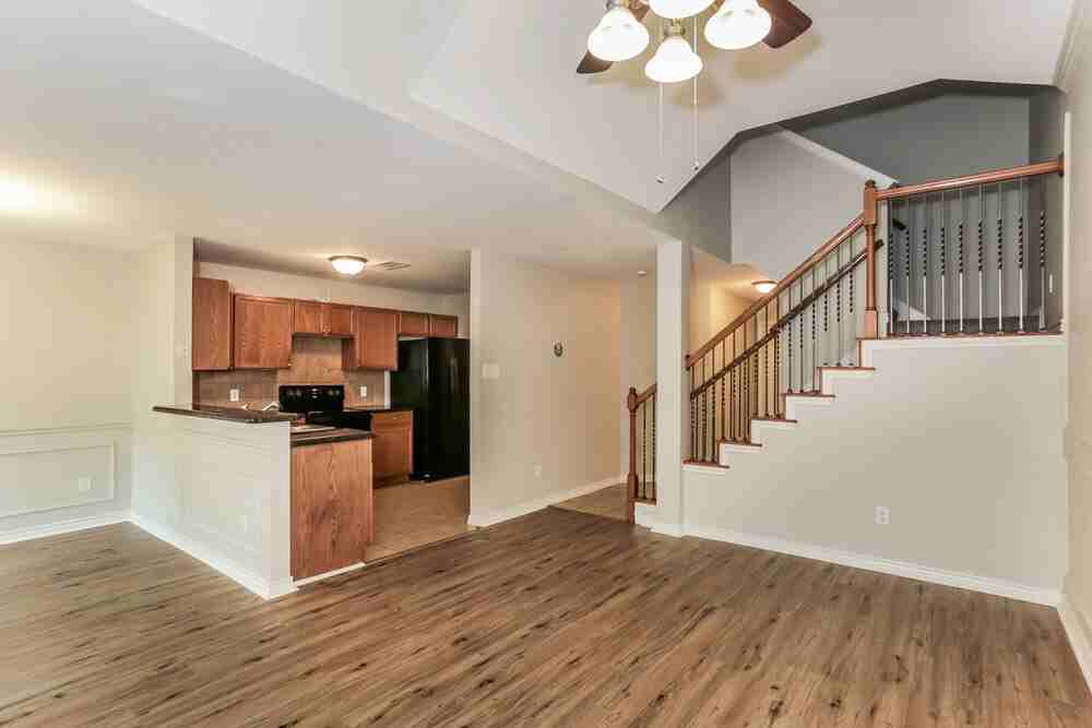 12634 Bay Ave - Photo 7 of 21