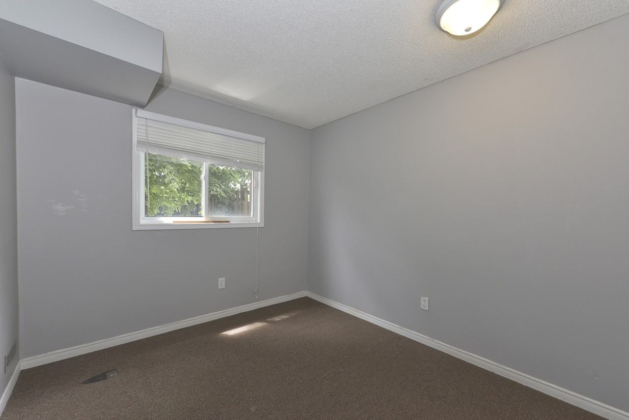 190 Fleming Drive #38 - Photo 2 of 5