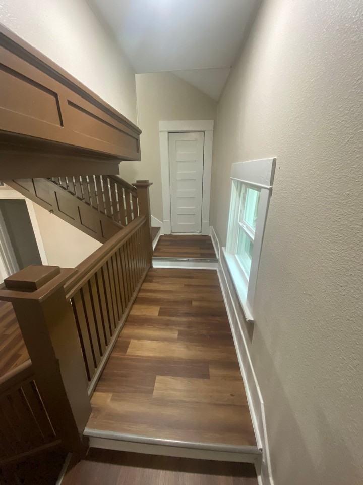 2065 Broadway St - Photo 7 of 11
