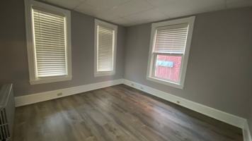 featured image of 332 W Lemon St #1