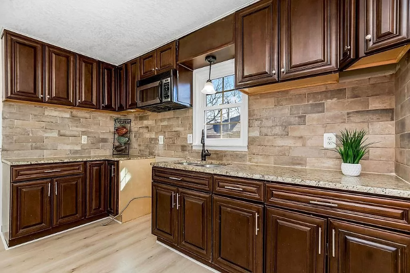 337 N 35th St - Photo 7 of 20
