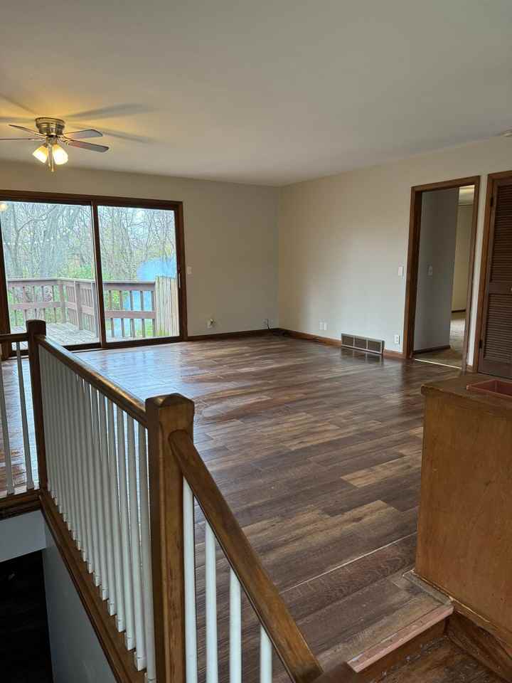 7118 N Bull Creek Rd - Photo 7 of 20