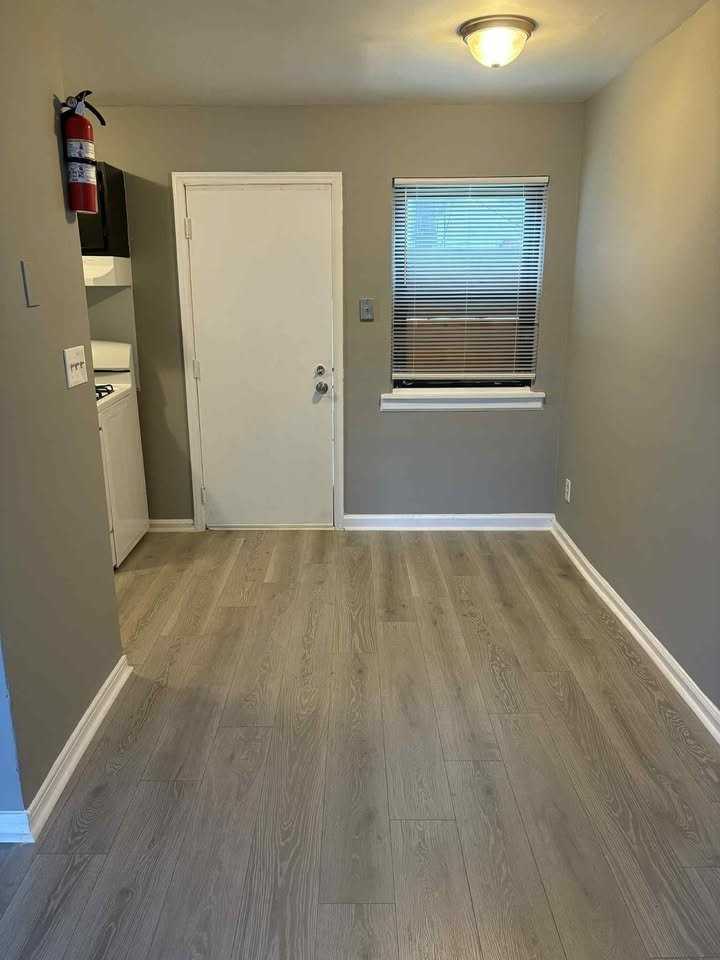 818 Villa Ct #D - Photo 7 of 14