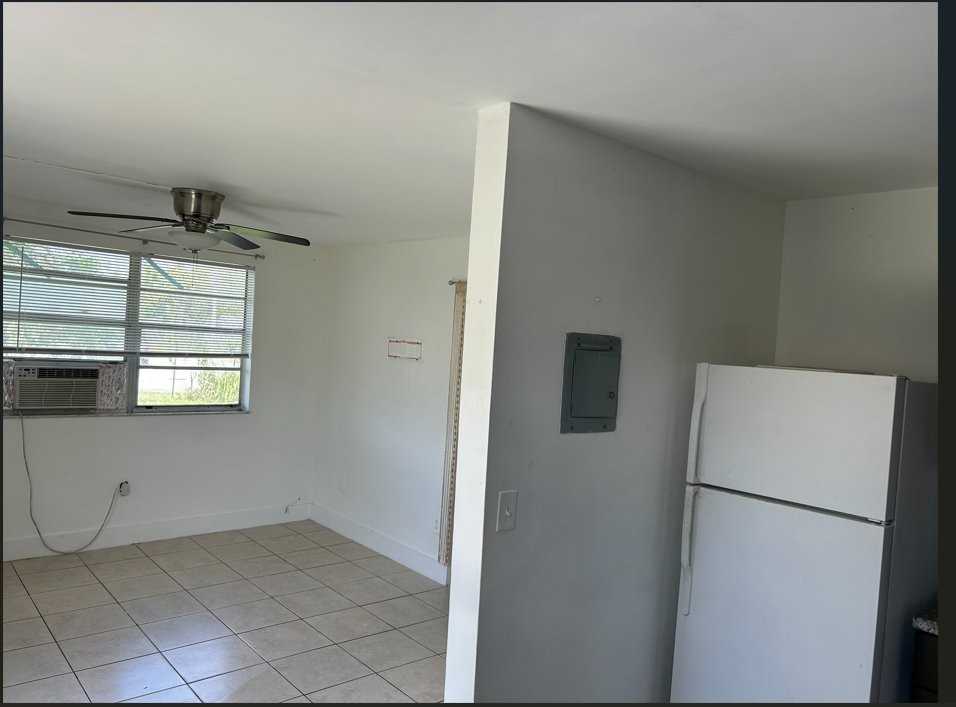 2412 Nw 19th Ave #2 - Photo 5 of 9