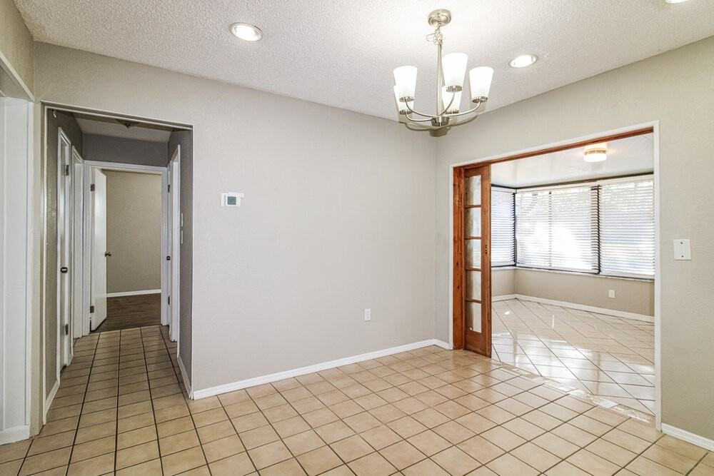 10131 Hayward Rd - Photo 6 of 16