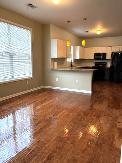 2468 Hogan Rd - Photo 3 of 24