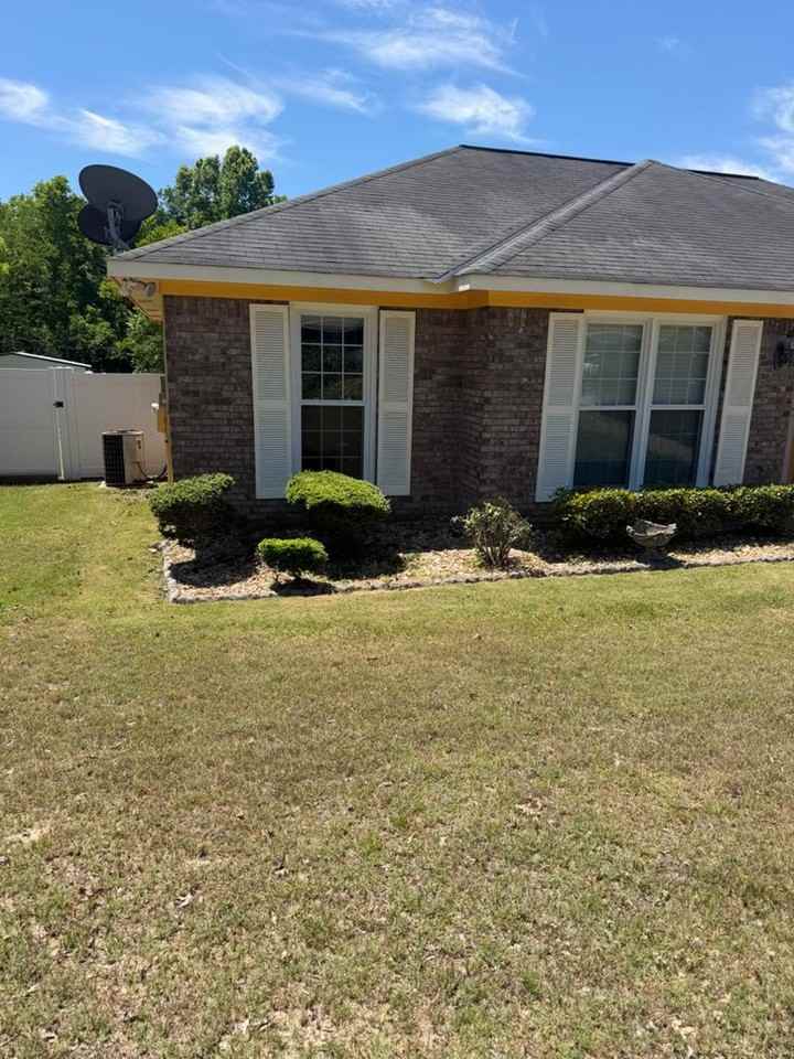 5214 Kingsberry St - Photo 3 of 18