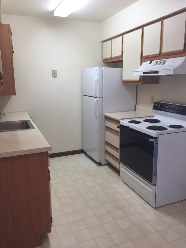 1949 Western Ave #506 - Photo 4 of 18