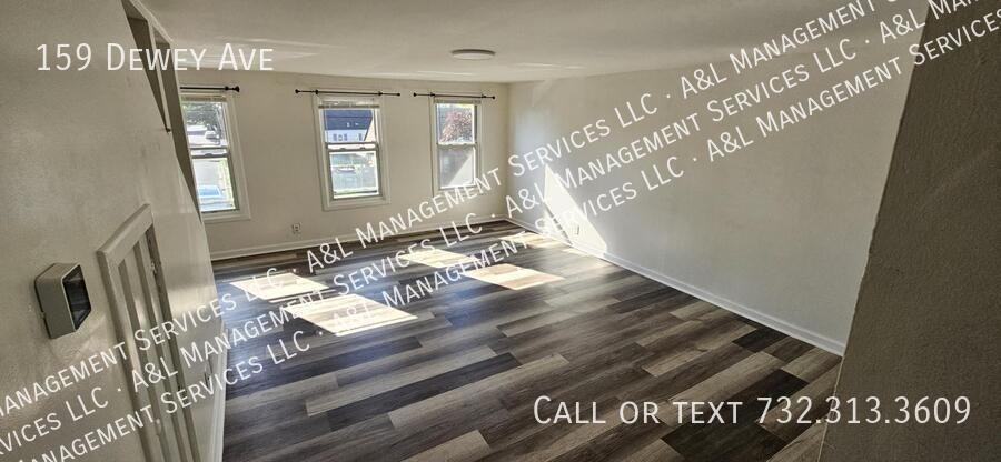 159 Dewey Ave - Photo 5 of 22