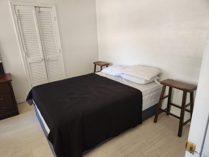 2202 Shannon Ln - Photo 6 of 11