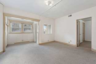 2311 W Wisconsin Ave #10 - Photo 1 of 1
